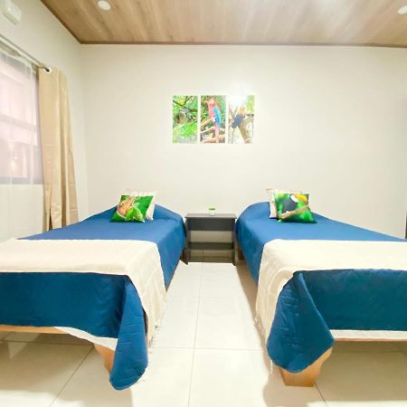 Pura Vida Apartment. 5 Min From Airport Alajuela Exterior photo
