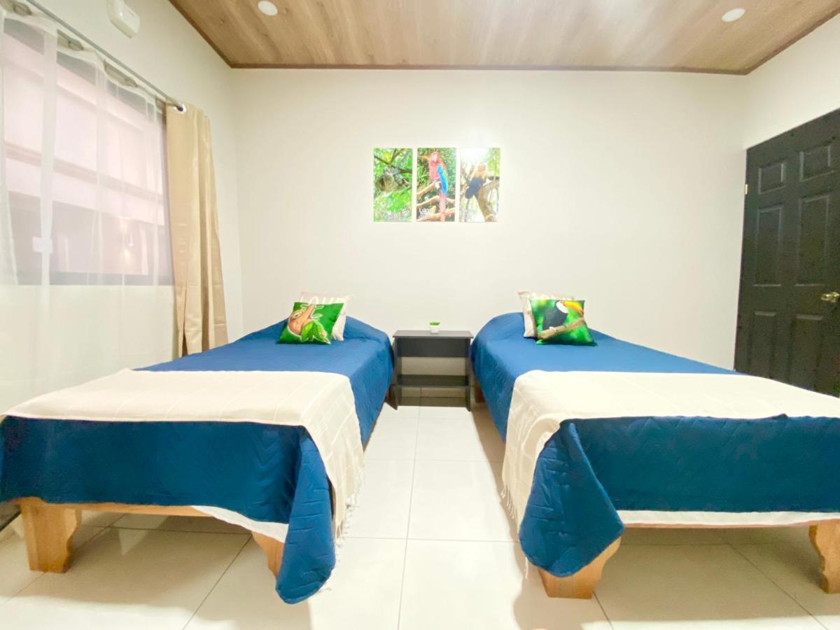 Pura Vida Apartment. 5 Min From Airport Alajuela Exterior photo