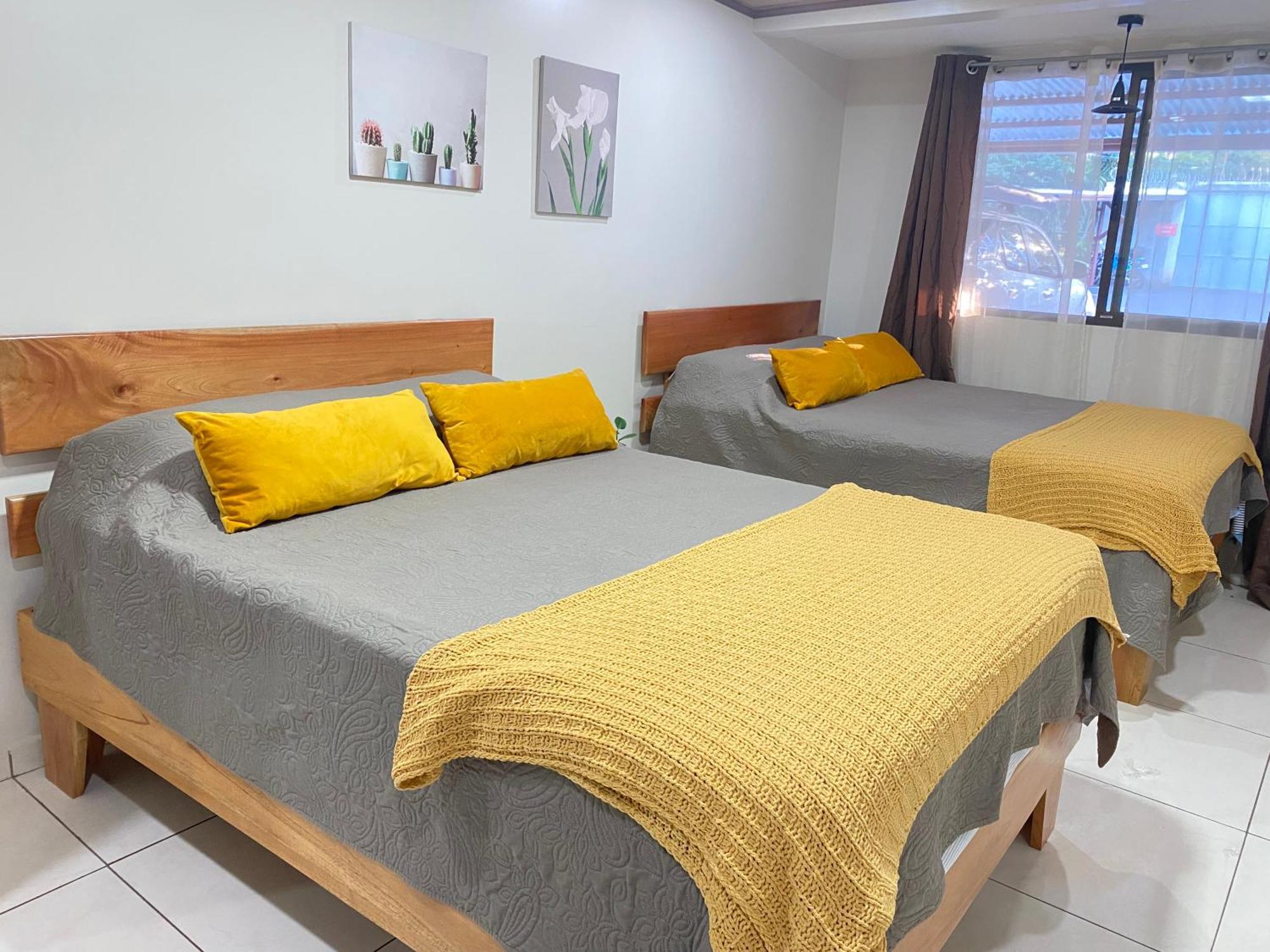 Pura Vida Apartment. 5 Min From Airport Alajuela Exterior photo